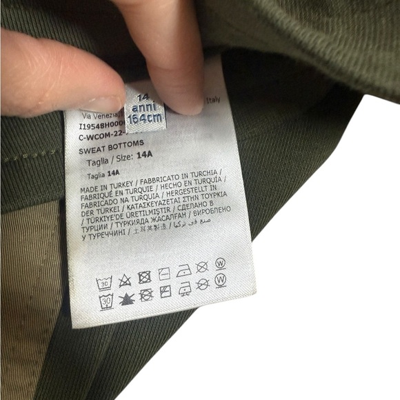 Moncler size 14 boys cargo joggers new without tags - Picture 5 of 7
